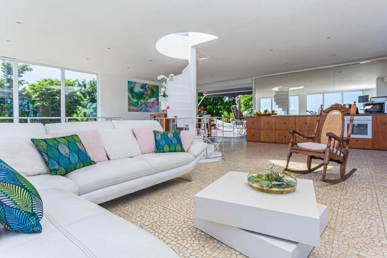 Villa Elegante A Sainte-Rose Avec Piscine Privee