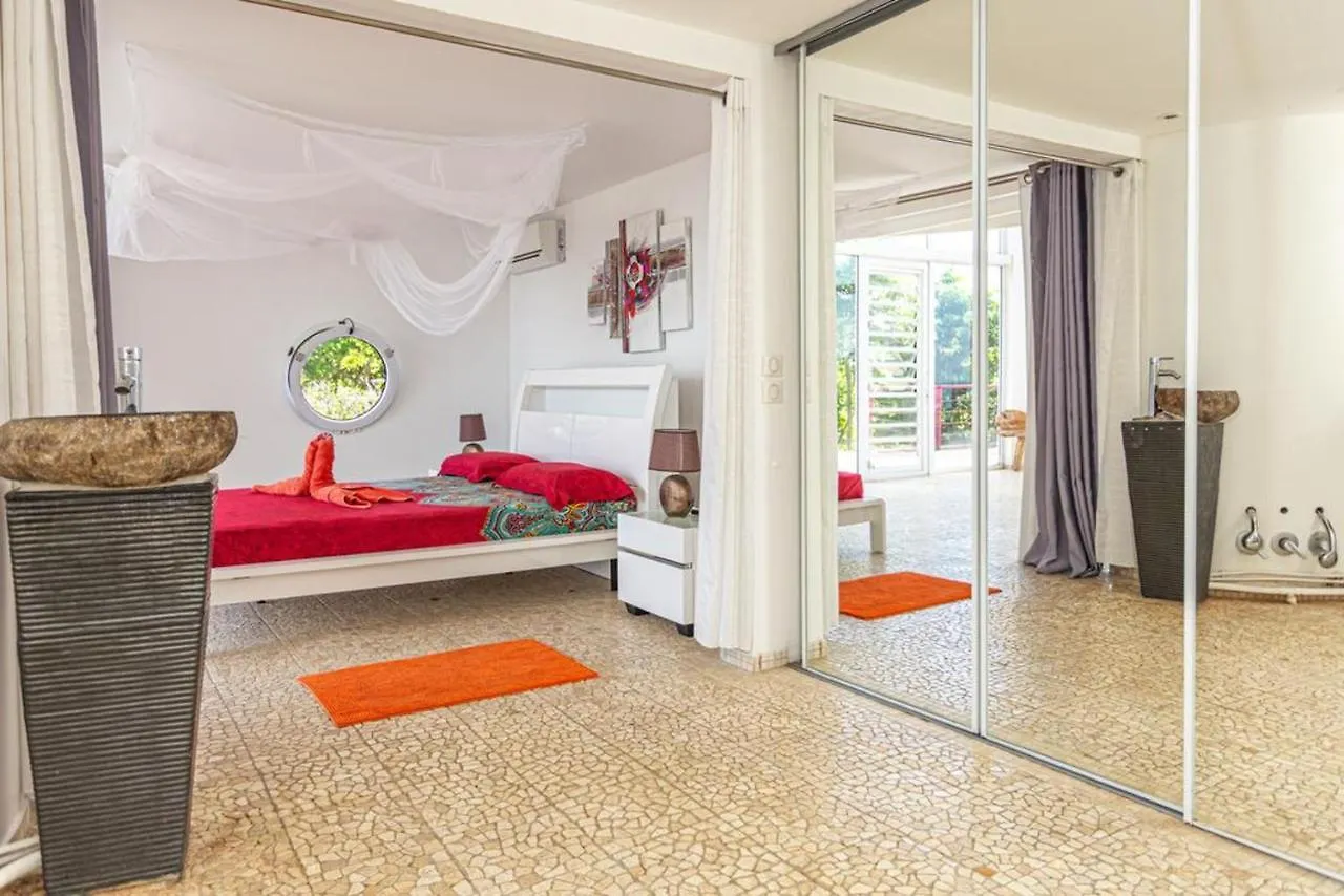 Villa Elegante A Sainte-Rose Avec Piscine Privee